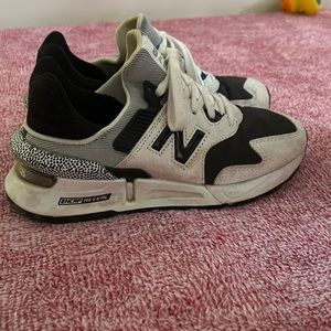 New balance abzorb 997s women’s size 6